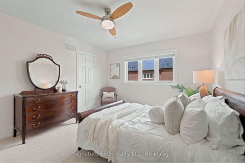 Photo 19 at 114 Gordon Circle, College Manor, Newmarket
