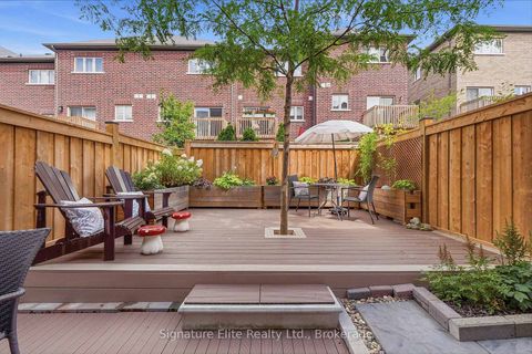 Photo 35 at 114 Gordon Circle, College Manor, Newmarket