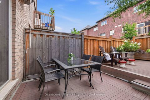 Photo 36 at 114 Gordon Circle, College Manor, Newmarket