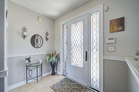 Photo 2 at 26 Regalia Way, Shore, Barrie
