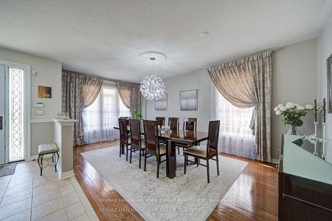 Photo 4 at 26 Regalia Way, Shore, Barrie