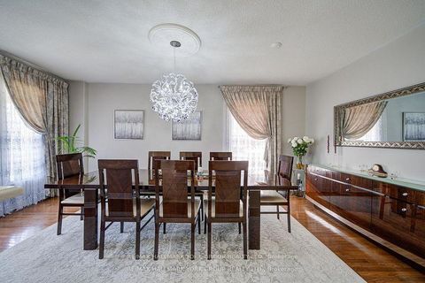 Photo 5 at 26 Regalia Way, Shore, Barrie