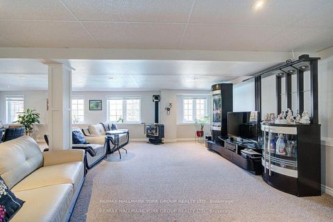 Photo 25 at 26 Regalia Way, Shore, Barrie