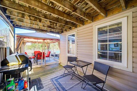 Photo 33 at 26 Regalia Way, Shore, Barrie