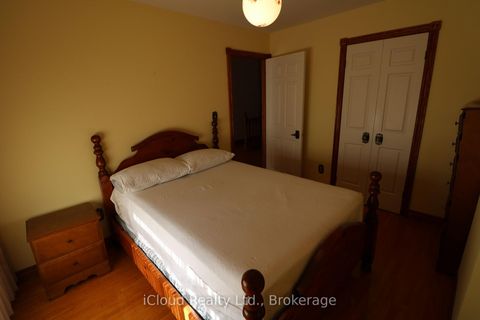 Photo 23 at 9 Benalto Road, Glen Park, Toronto