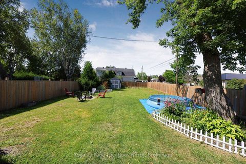 Photo 27 at 204 Sutherland Street N, Stayner, Clearview