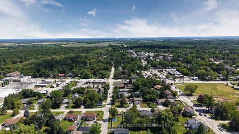 Photo 40 at 204 Sutherland Street N, Stayner, Clearview
