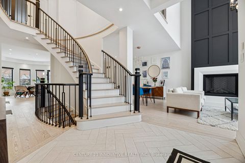 Photo 3 at 6 Devonridge Crescent, Highland Creek, Toronto
