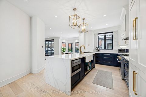 Photo 12 at 6 Devonridge Crescent, Highland Creek, Toronto