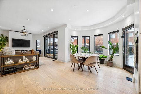 Photo 16 at 6 Devonridge Crescent, Highland Creek, Toronto