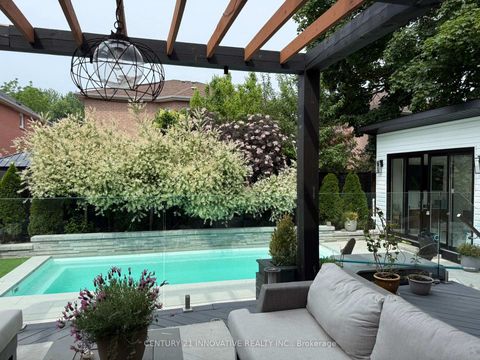 Photo 38 at 6 Devonridge Crescent, Highland Creek, Toronto