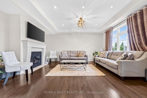 Photo 5 at 12 Oldham Street, Vellore Village, Vaughan
