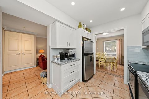 Photo 13 at 37 St Lucie Drive, Humbermede, Toronto