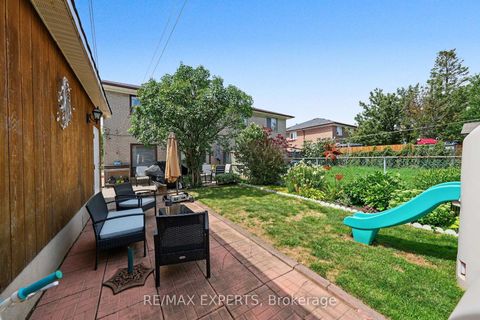 Photo 35 at 37 St Lucie Drive, Humbermede, Toronto