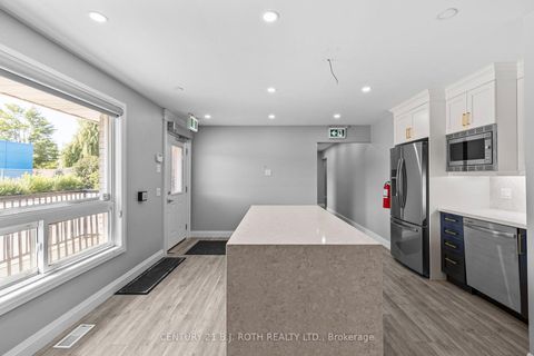 Photo 15 at 355 Mapleview Drive W, Holly, Barrie
