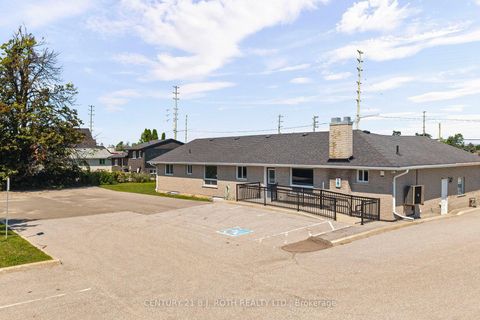 Photo 28 at 355 Mapleview Drive W, Holly, Barrie