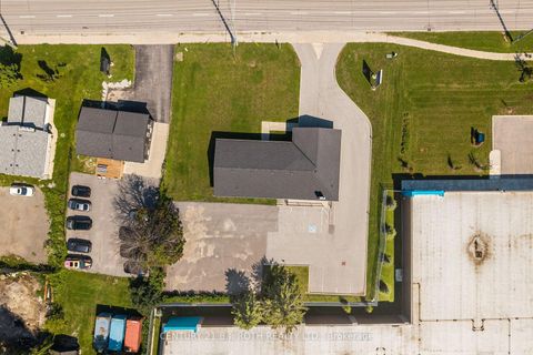 Photo 32 at 355 Mapleview Drive W, Holly, Barrie