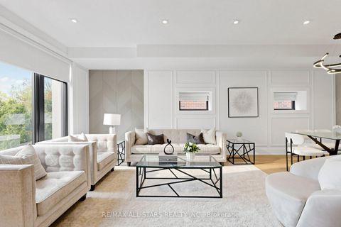 Photo 5 at 127 Banff Road, Mount Pleasant East, Toronto