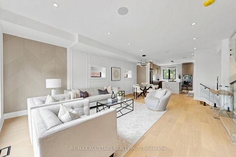 Photo 6 at 127 Banff Road, Mount Pleasant East, Toronto