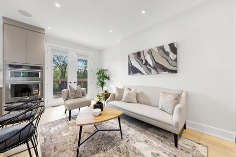 Photo 11 at 127 Banff Road, Mount Pleasant East, Toronto