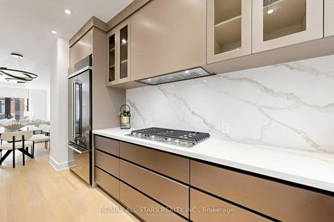 Photo 15 at 127 Banff Road, Mount Pleasant East, Toronto