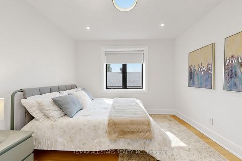 Photo 29 at 127 Banff Road, Mount Pleasant East, Toronto