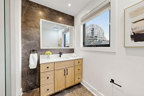 Photo 31 at 127 Banff Road, Mount Pleasant East, Toronto