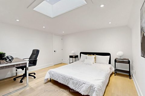 Photo 34 at 127 Banff Road, Mount Pleasant East, Toronto