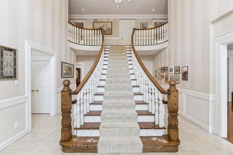 Photo 9 at 1 Versailles Court, Don Mills, Toronto
