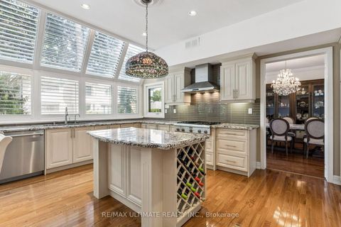 Photo 15 at 1 Versailles Court, Don Mills, Toronto