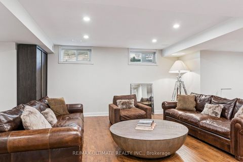 Photo 34 at 1 Versailles Court, Don Mills, Toronto