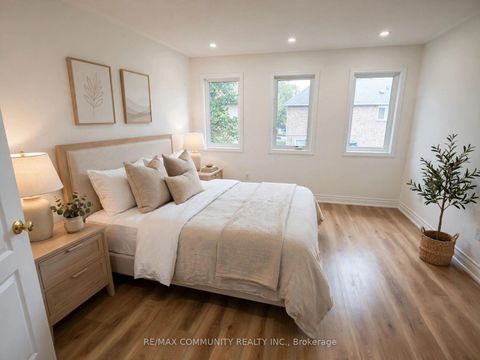Photo 8 at 5 Canoe Crescent, Rouge E11, Toronto