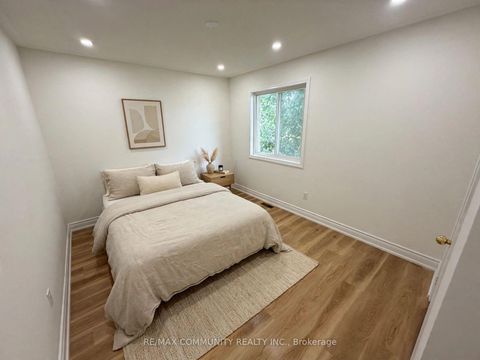 Photo 9 at 5 Canoe Crescent, Rouge E11, Toronto