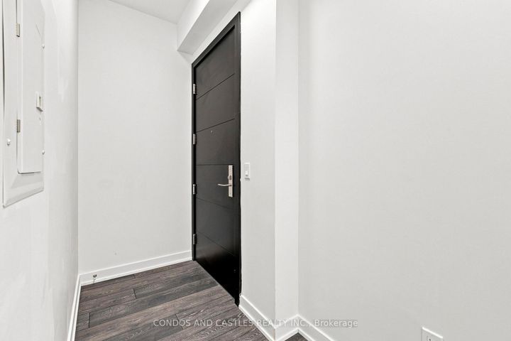 Photo 37 at 907 - 29 Green Trail Court, Bayview Village, Toronto
