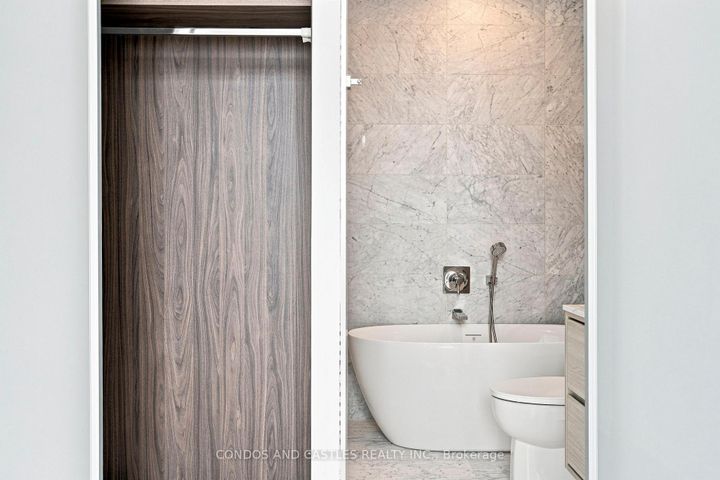 Photo 44 at 210 - 29 Green Trail Court, Bayview Village, Toronto