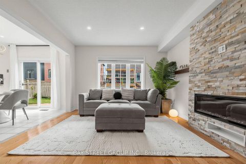 Photo 8 at 37 Mynden Way, Woodland Hill, Newmarket