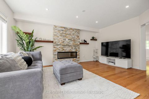 Photo 9 at 37 Mynden Way, Woodland Hill, Newmarket