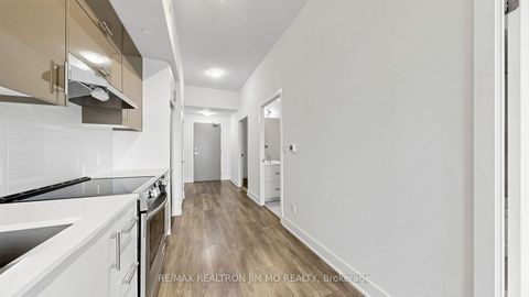Photo 10 at 522 - 188 Fairview Mall Drive, Don Valley Village, Toronto