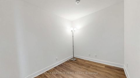 Photo 17 at 522 - 188 Fairview Mall Drive, Don Valley Village, Toronto