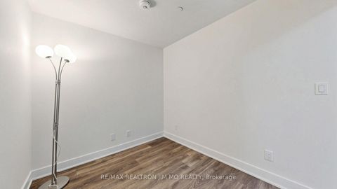 Photo 18 at 522 - 188 Fairview Mall Drive, Don Valley Village, Toronto