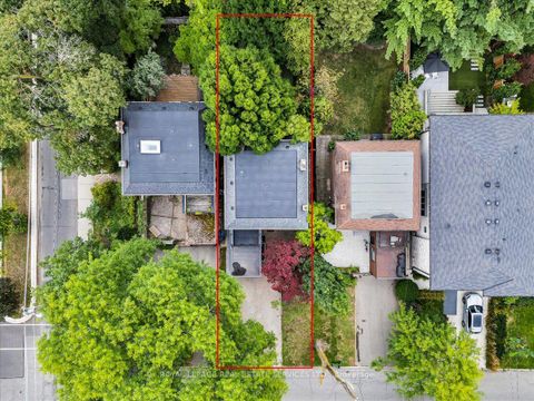Photo 2 at 97 Bocastle Avenue, Lawrence Park North, Toronto