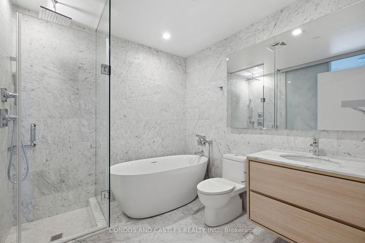Photo 35 at 2012 - 29 Green Trail Court, Bayview Village, Toronto