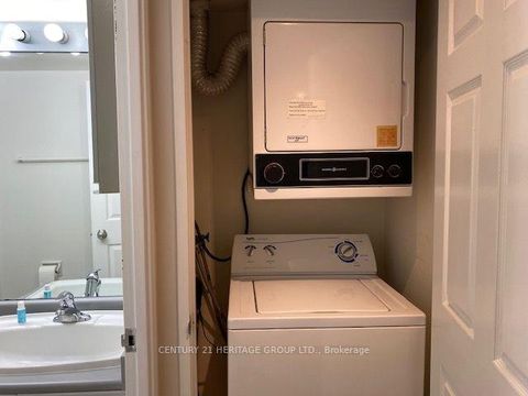 Photo 17 at 1204 - 7 Bishop Avenue, Newtonbrook East, Toronto
