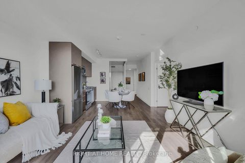 Photo 9 at 414 - 4208 Dundas Street W, Humber Valley, Toronto