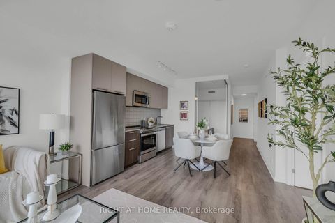 Photo 13 at 414 - 4208 Dundas Street W, Humber Valley, Toronto