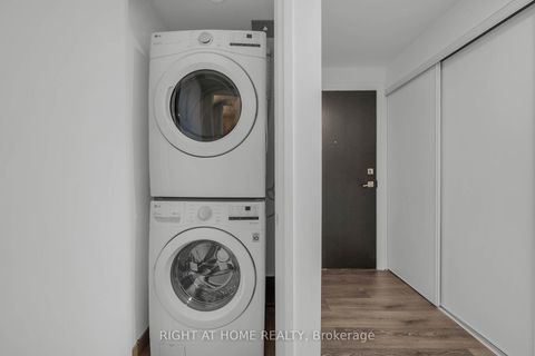 Photo 22 at 414 - 4208 Dundas Street W, Humber Valley, Toronto