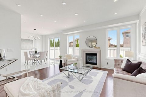 Photo 8 at 7 Philips Lake Court, Jefferson, Richmond Hill