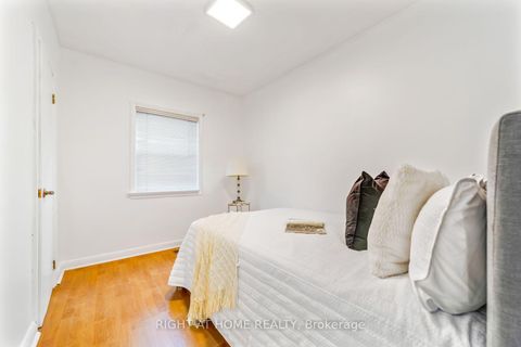 Photo 15 at 19 Martorino Drive, Kennedy Park, Toronto