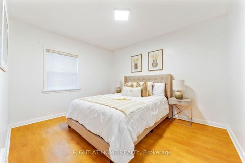 Photo 16 at 19 Martorino Drive, Kennedy Park, Toronto