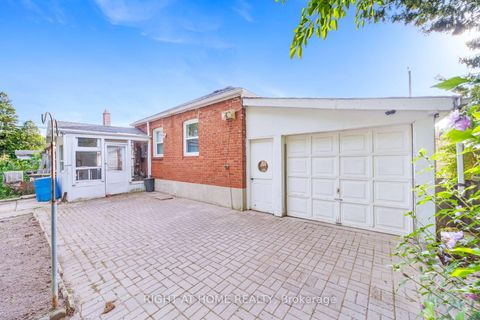 Photo 33 at 19 Martorino Drive, Kennedy Park, Toronto